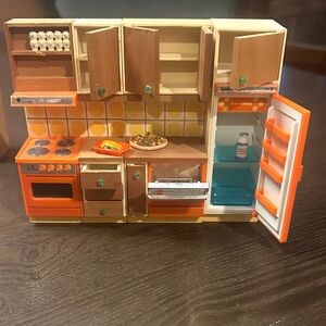Vintage dollhouse kitchen. Lundby of Sweden 🇸🇪.